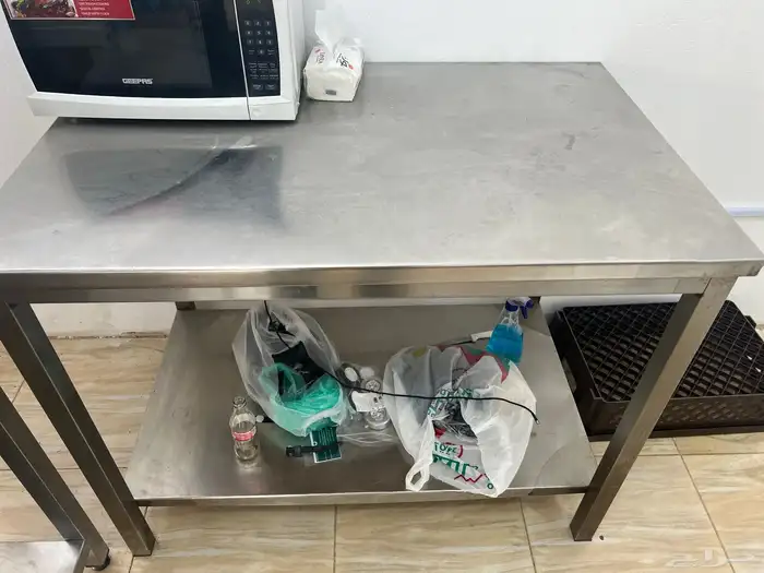 للبيع اغراض محل 6