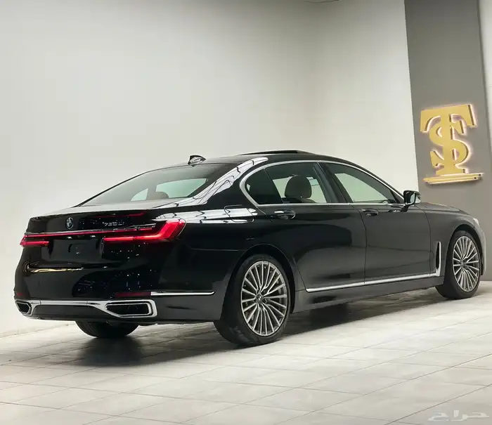 بي ام دبليو 2021 ( 730Li ) 3