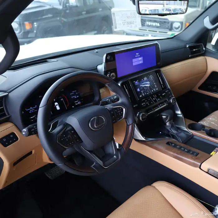 لكزس LX600 BB داخلية جملي الساير 2025 4