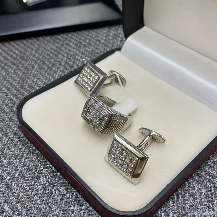 خاتم و كبك طقم فضه إيطالي عيار 925 فخامة وتميز 3