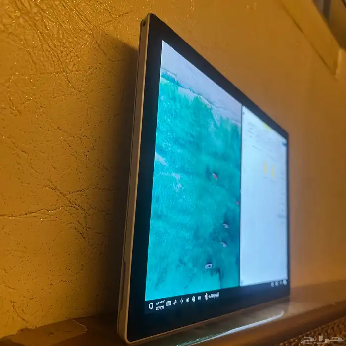 سيرفس برو 4 Surface Pr للبيع 950 1