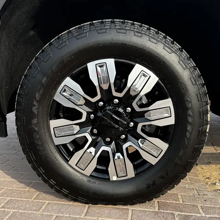 جمس دينالي HD2500 ديزل 2025 8
