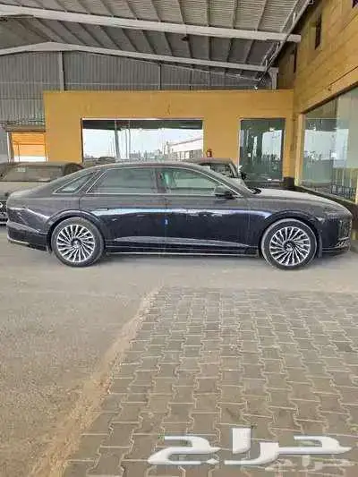 هيونداى ازيرا كاليجرافي 2025 متاح جميع انظمة التقسيط 4