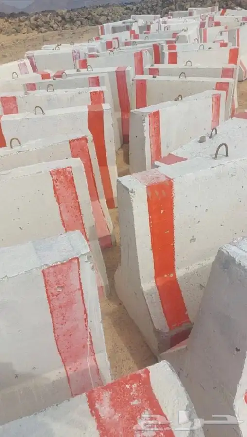 صبات نيوجرسي خرسانية للبيع مستخدم نضيف 0