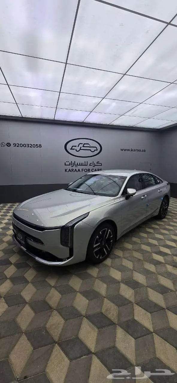 كيا k8 2025 استاندر 2
