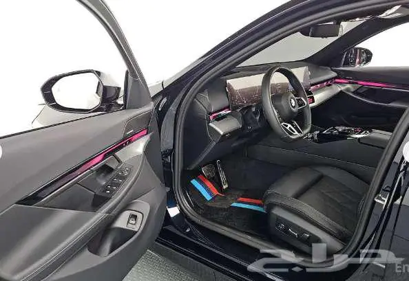 BMW520i موديل 2025 الميموني للاستيراد بكوريا 6