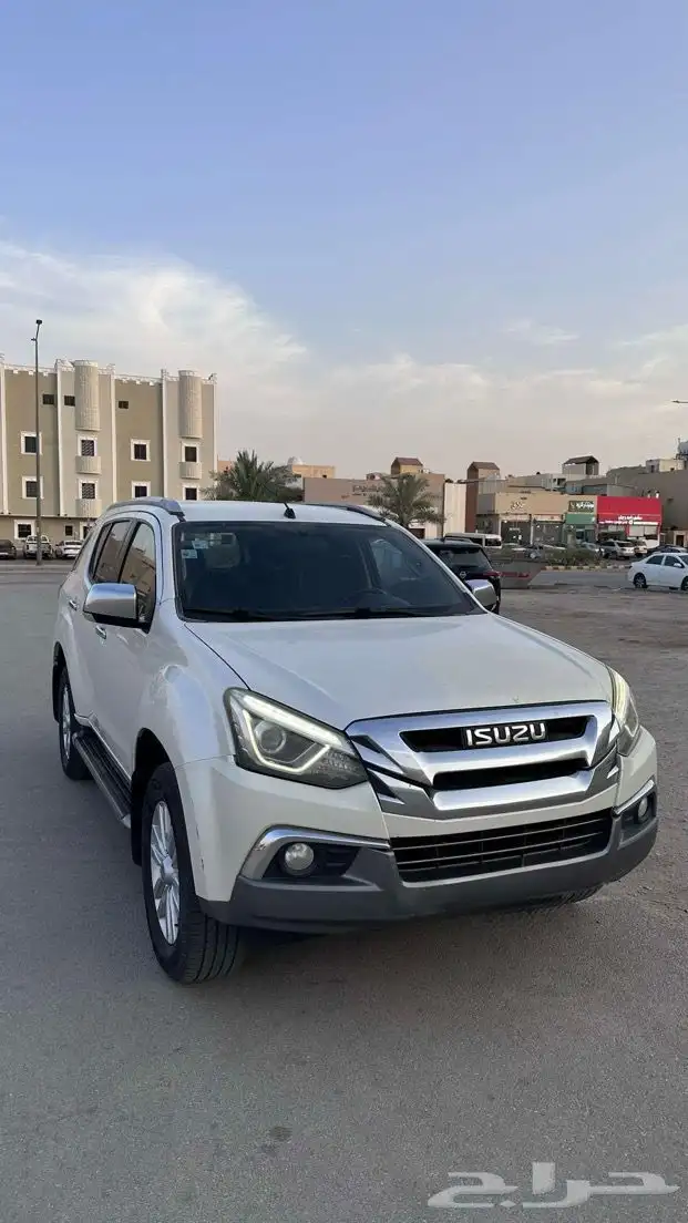 جيب ايسوزو mux بدون دبل 1