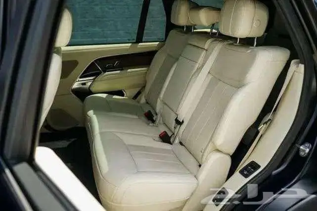 للبيع رنج موديل 2023 Land Rover Range Rover P400 SE 14