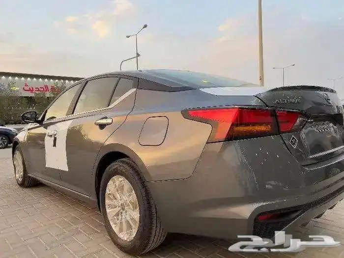 نيسان التيما استندر S موديل 2025 كاش وتقسيط جميع البنوك 7