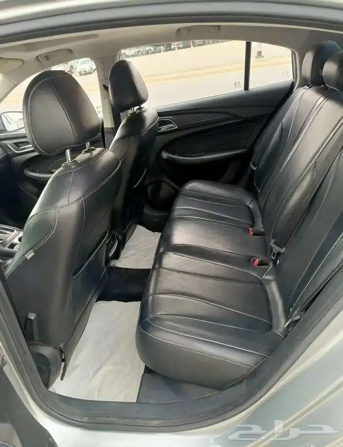 MG 5 FULL OPTION-LUXURY 6