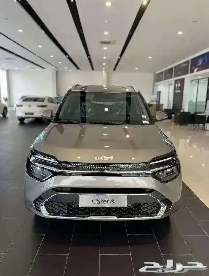 كيا كارينز نص فل 7 مقاعد 2025 كاش وتقسيط منتهي بالتمليك 1