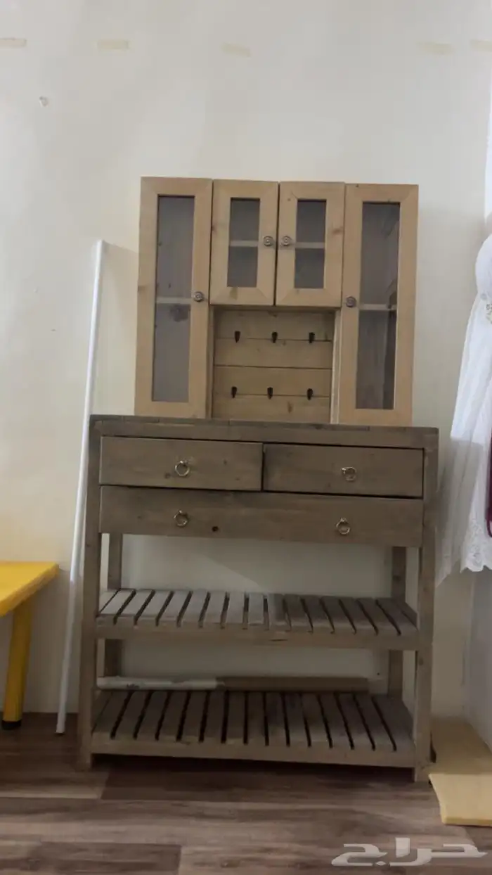 شبه جديد ونظيف 1