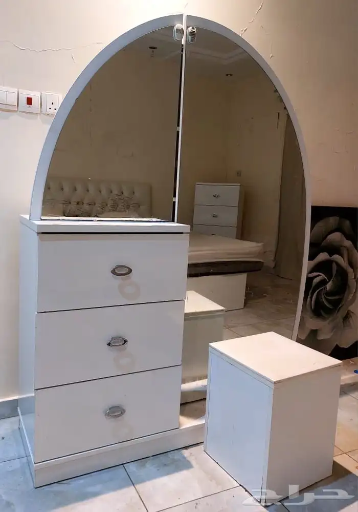 اثاث بيت كل شي فيه منه جديد وشبه جديد ومستعمل 11