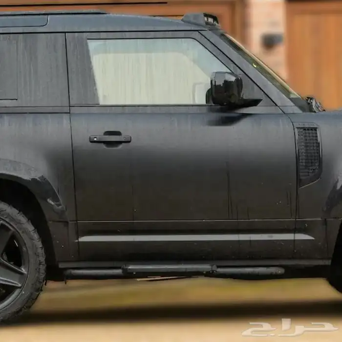 اكسسوارات ديفندر DEFENDER وطايات لون اسود رفارف نحيفة 34