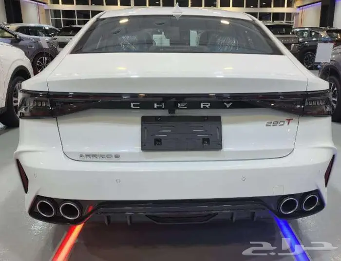 شيري اريزو 8 2025 لاكجري عرض خاص اللون ابيض 83400 17