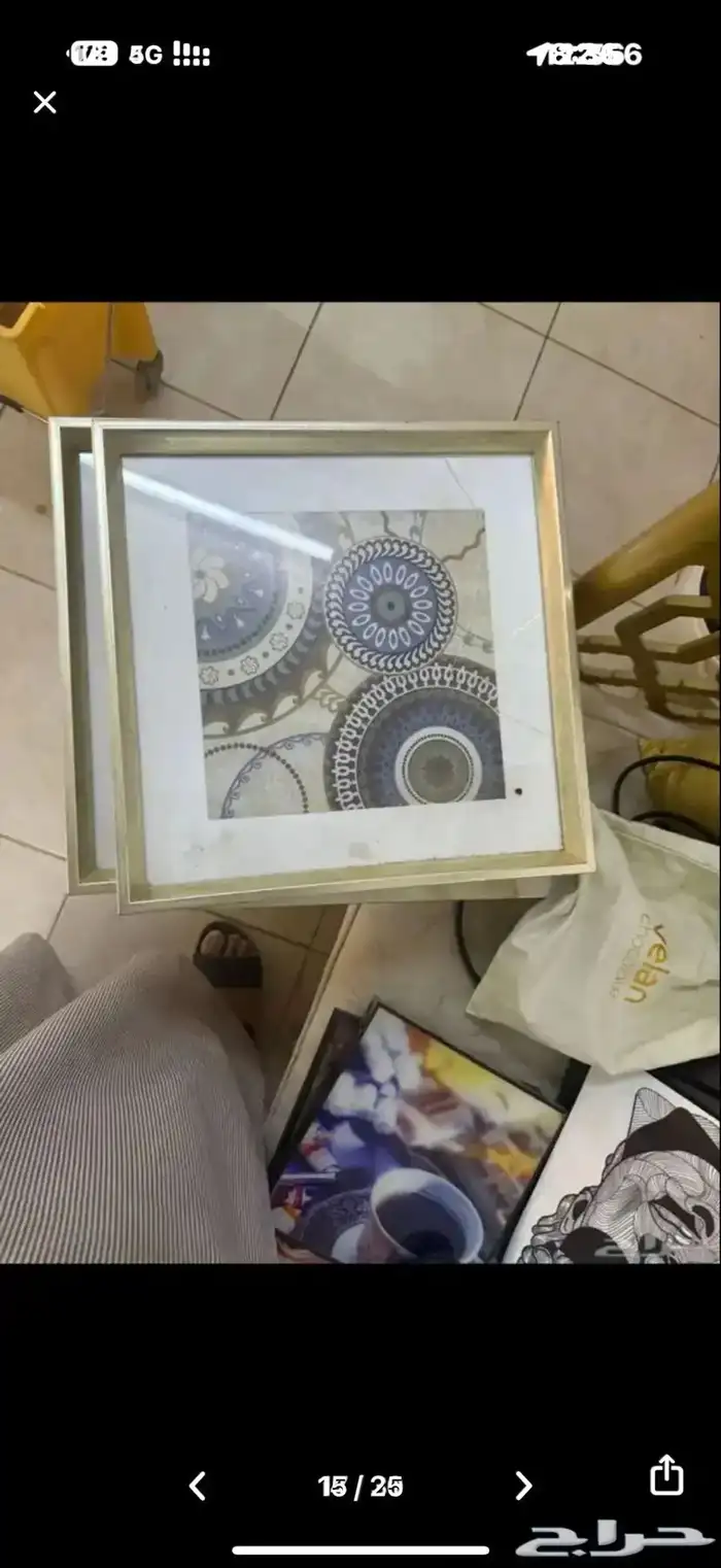 للبيع لوحات جداريه وشاشتين بلازما 9