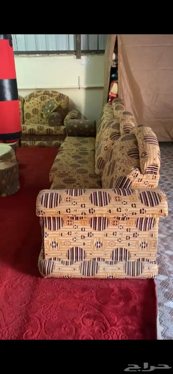 كنب متصل يسع 25 شخص خشب اصلي 2