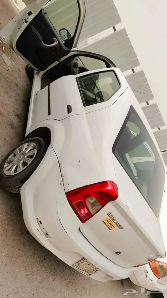 سيارة رينو لوجان موديل 2011 14