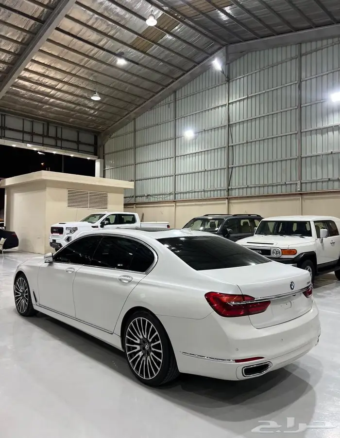 بي ام دبليو 2018 730iL 2