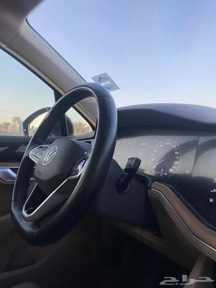 جيب فولكس واجن طوارق 2021 نص فل 16