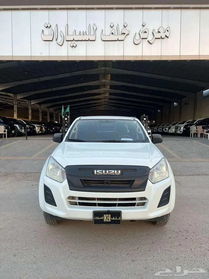 ايسوزو دي ماكس غمارتين موديل 2022 - معرض خلف للسيارات 0