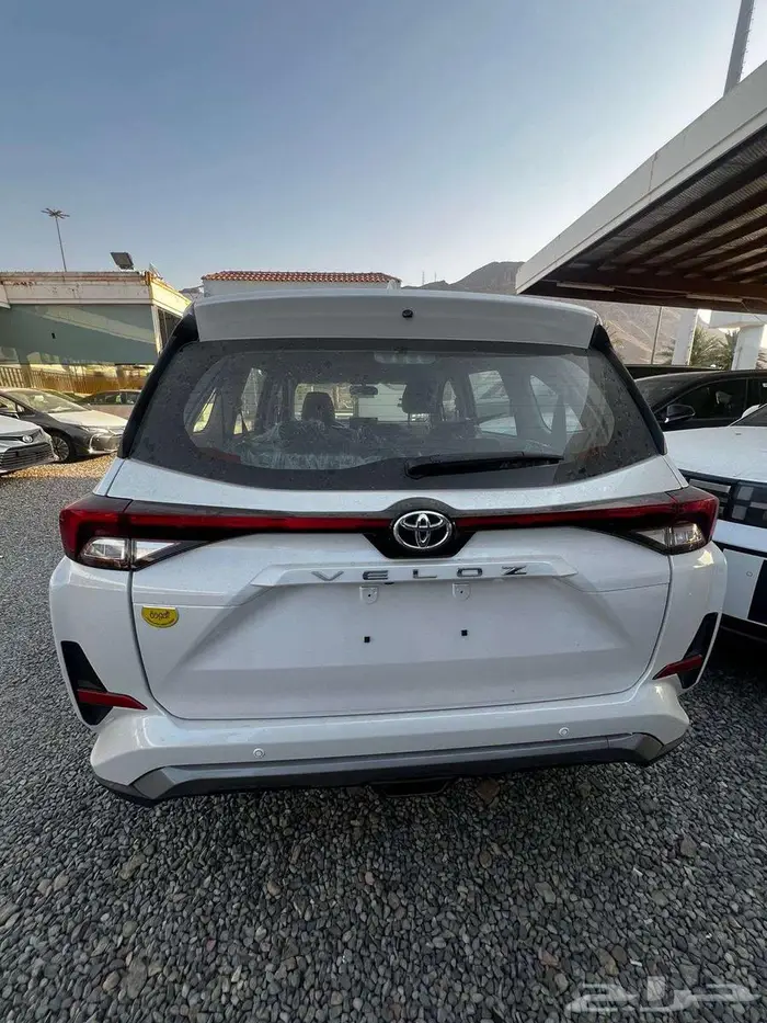 تويوتا فيلوز GLX كاش و تمويل 2025 4