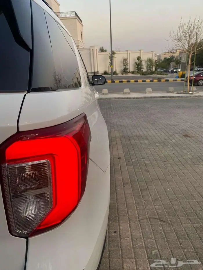فورد اكسبلورXLT 2020 توكيلات الجزيرة لوحة مميزة د ل و 7075 14