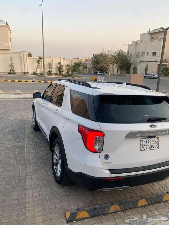 فورد اكسبلورXLT 2020 توكيلات الجزيرة لوحة مميزة د ل و 7075 9