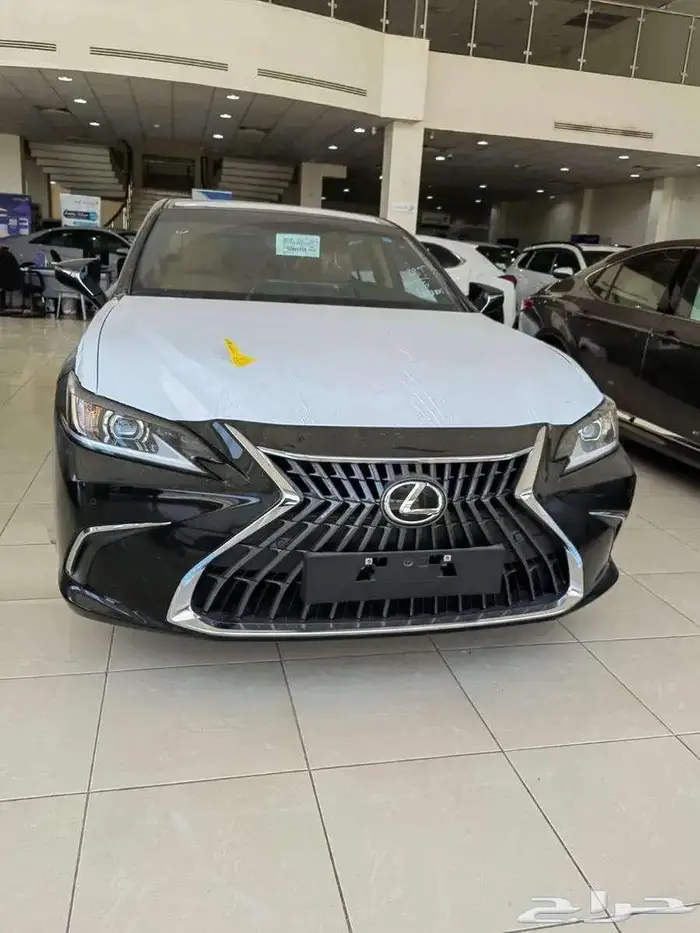 ليكزس اي اس 250 AA اسود استندر 2025 سعودي 0
