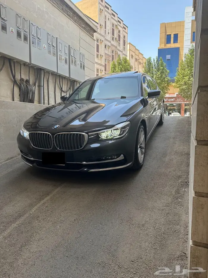 بي ام 740 قمة النظافه 4