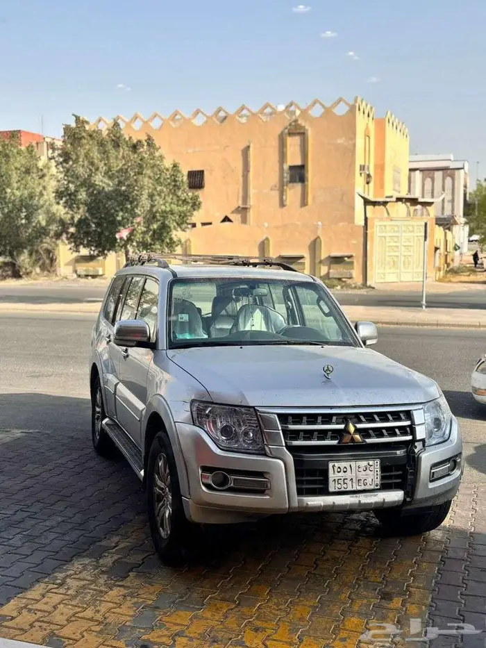مستوبيشي باجيرو 7