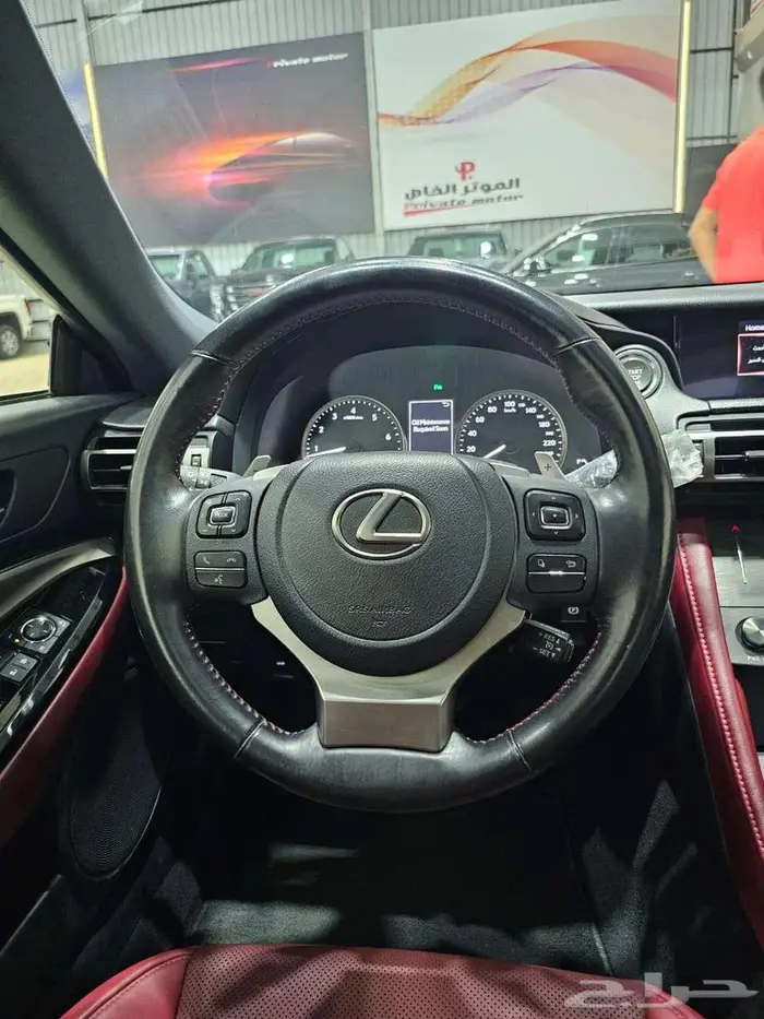 لكزس RC350 موديل 2022 22