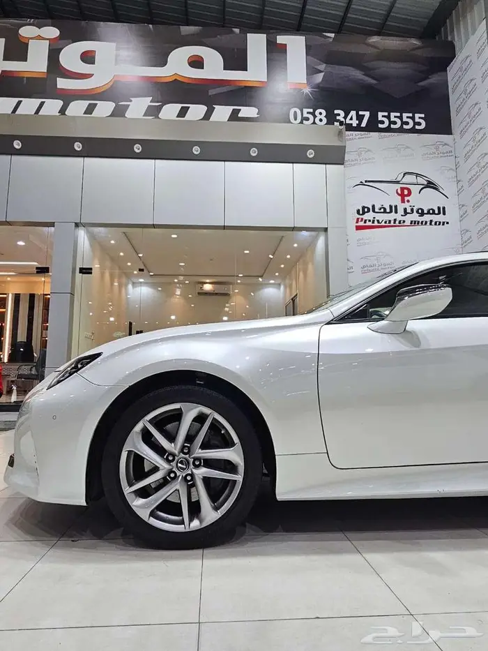 لكزس RC350 موديل 2022 6