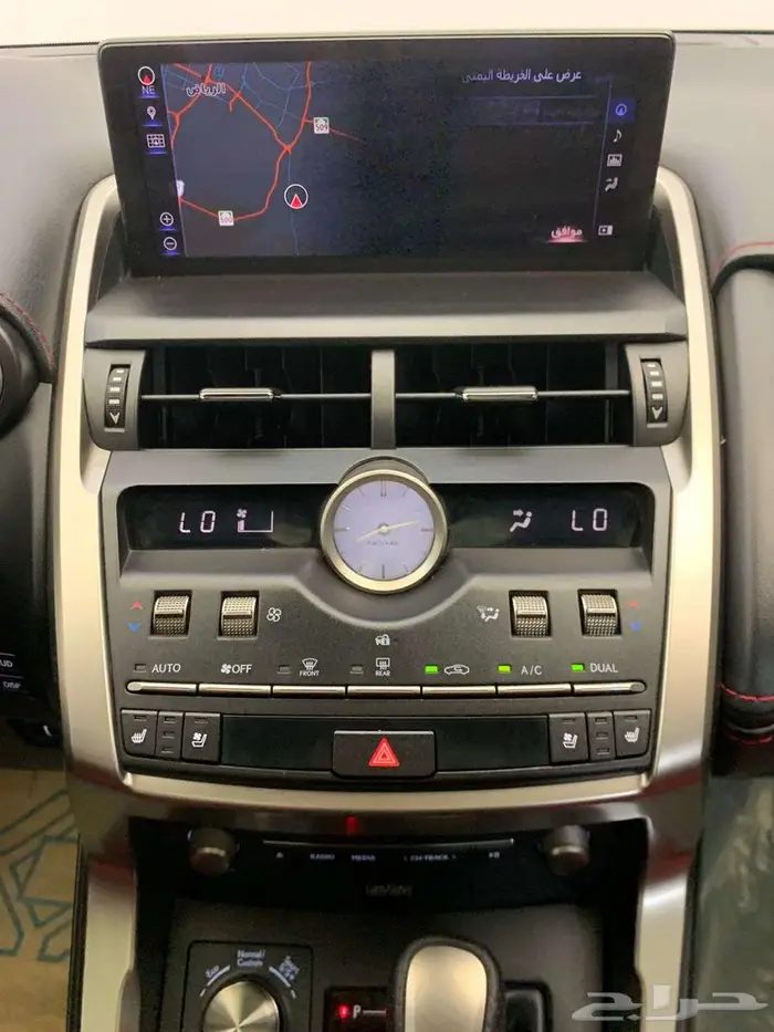 لكزس NX300 2020 19