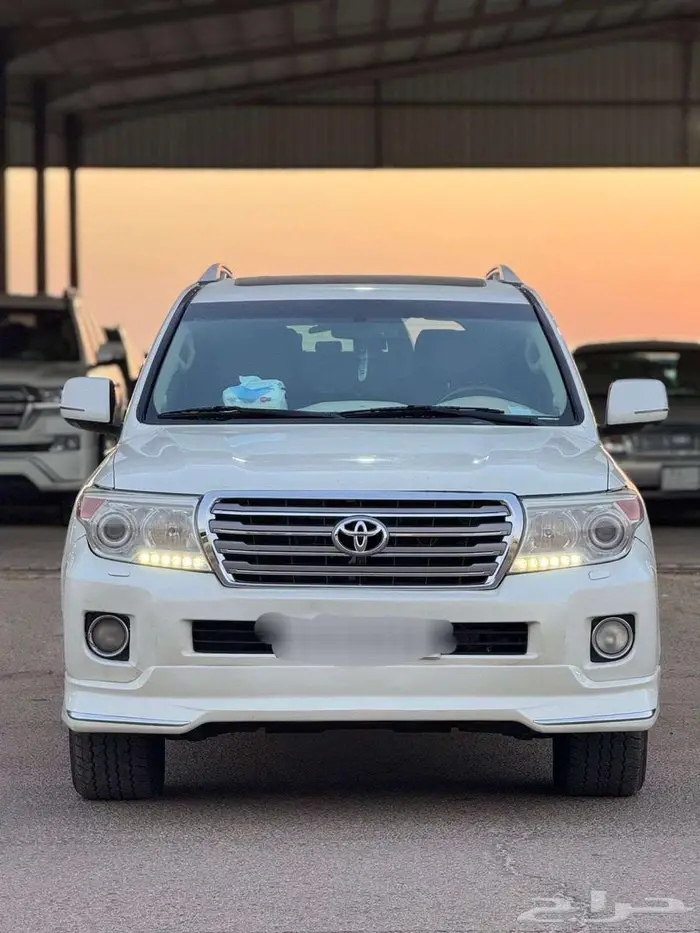 تويوتا في اكس ار 2011 VXR 2