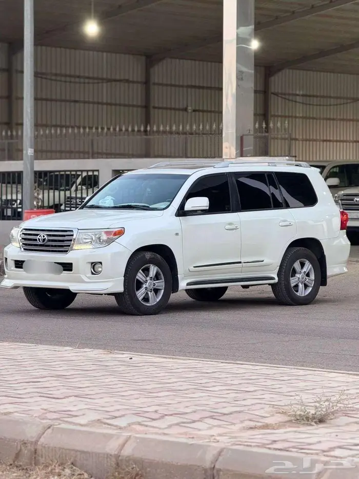 تويوتا في اكس ار 2011 VXR 0
