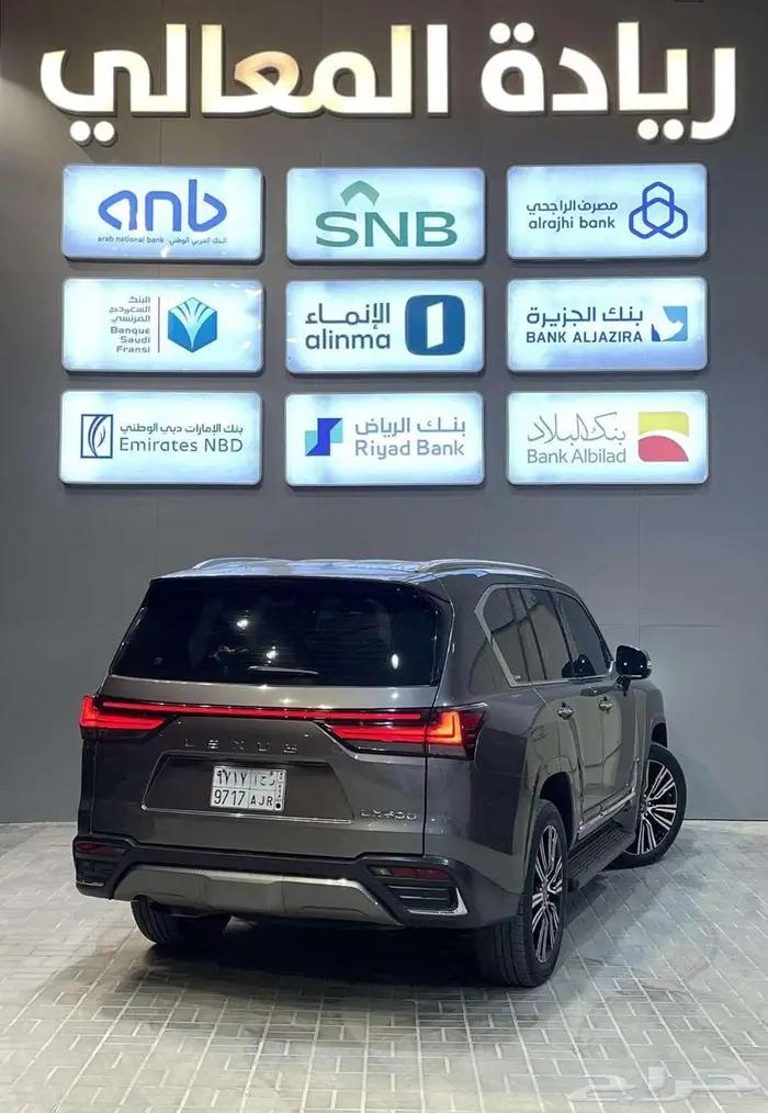 لكزس 600 LX موديل 2022 ممشي 39الف 3