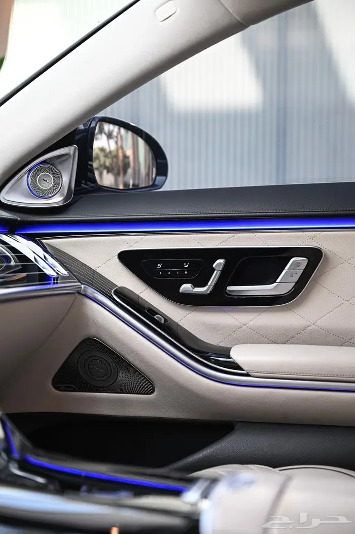 مايباخ للايجار 3