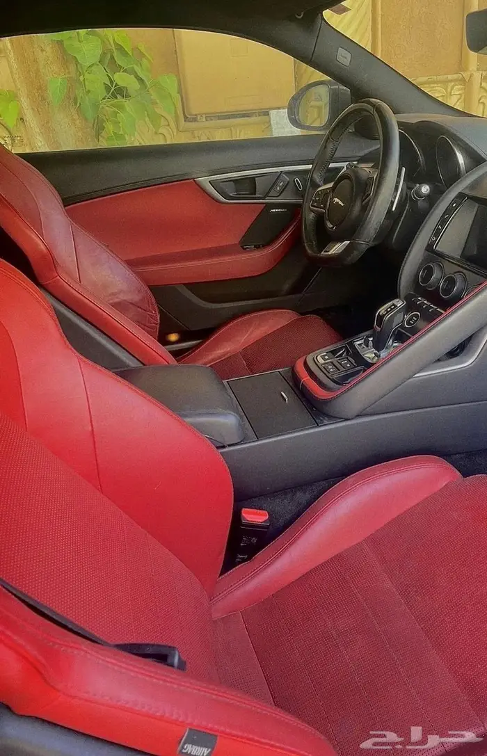 جاكوار F-type طراز R dynamic 6