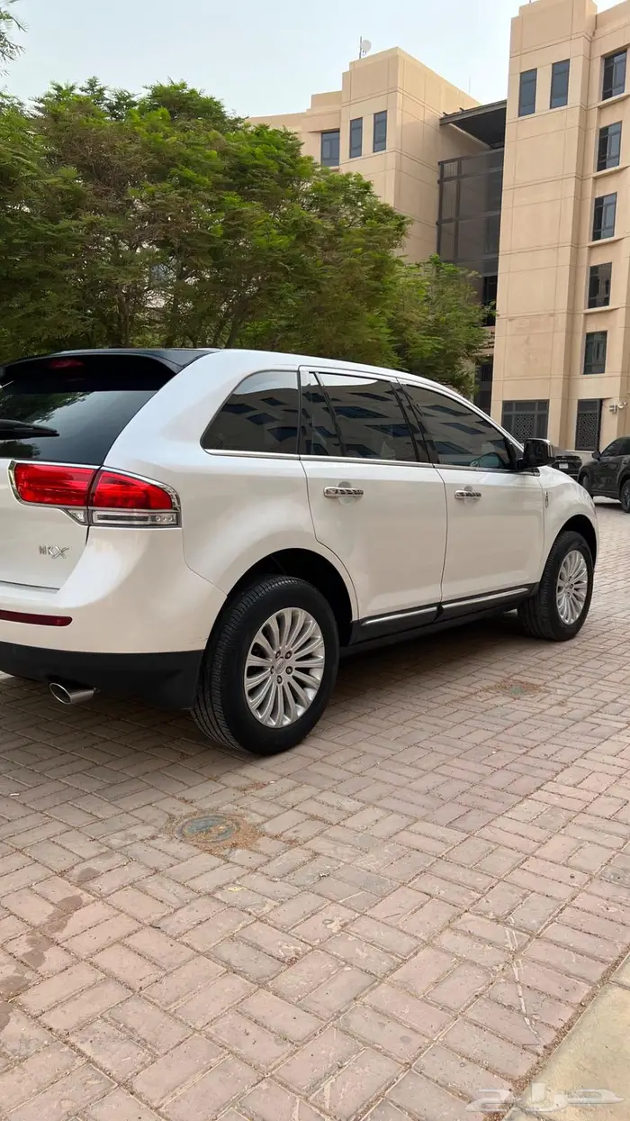 ايدج ( لينكون MKX ) شبه الجديد 1
