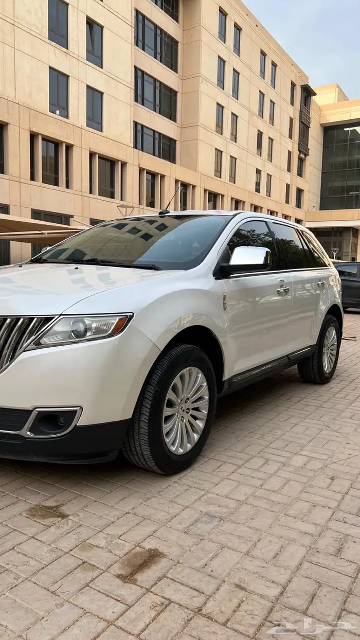 ايدج ( لينكون MKX ) شبه الجديد 0