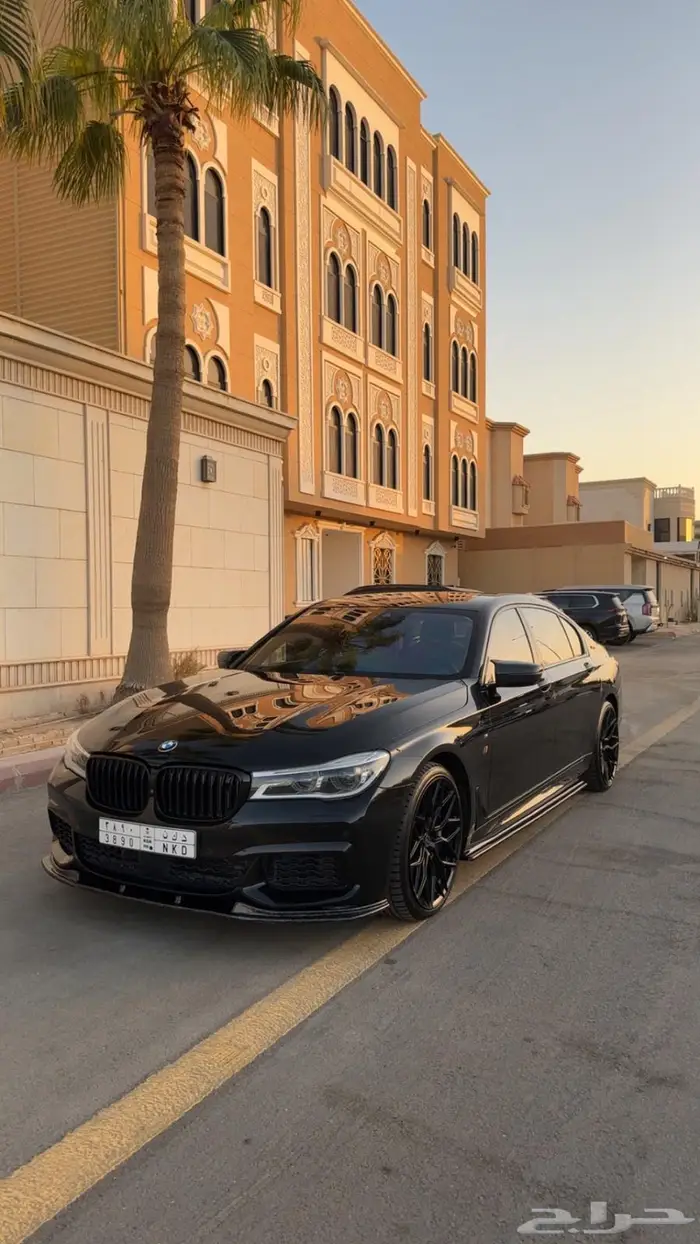 بي ام دبليو M7 موديل 2018 2