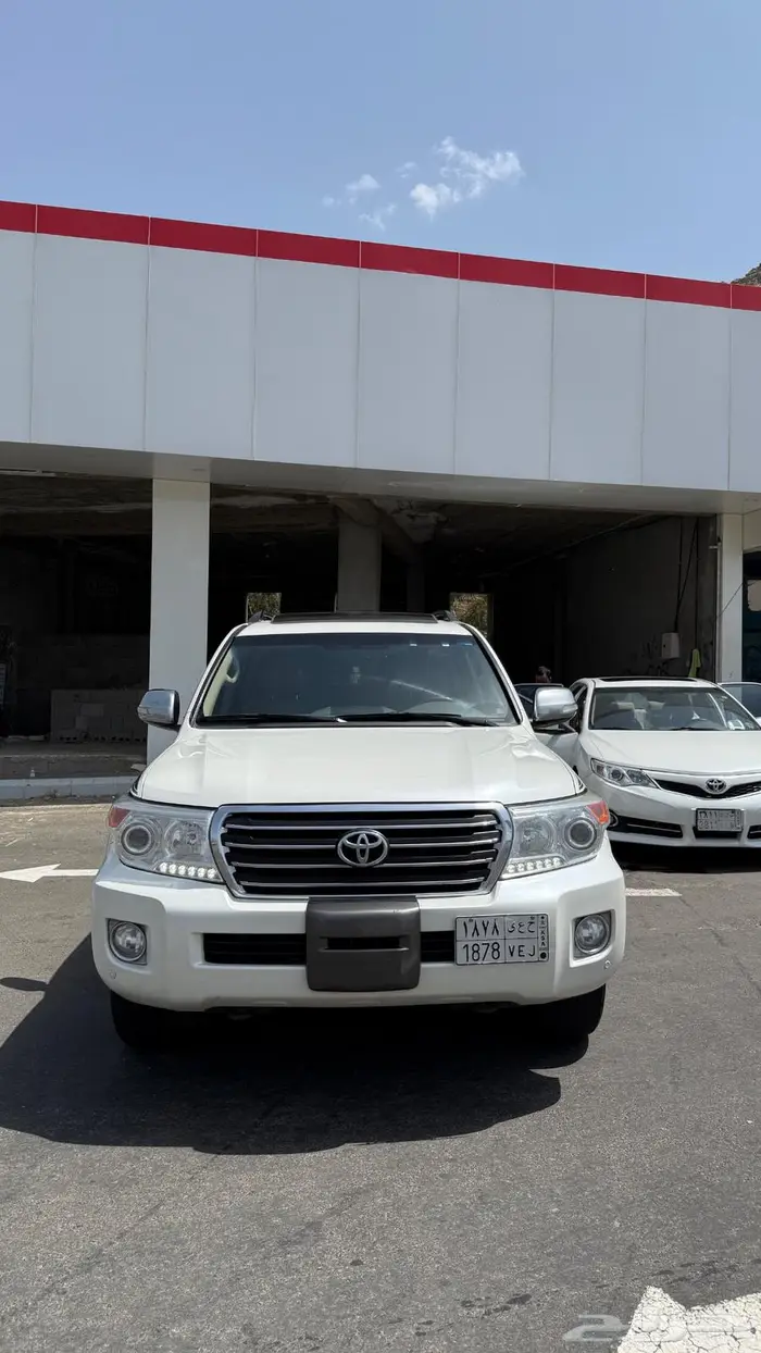 لاندكروزر GXR2014 0