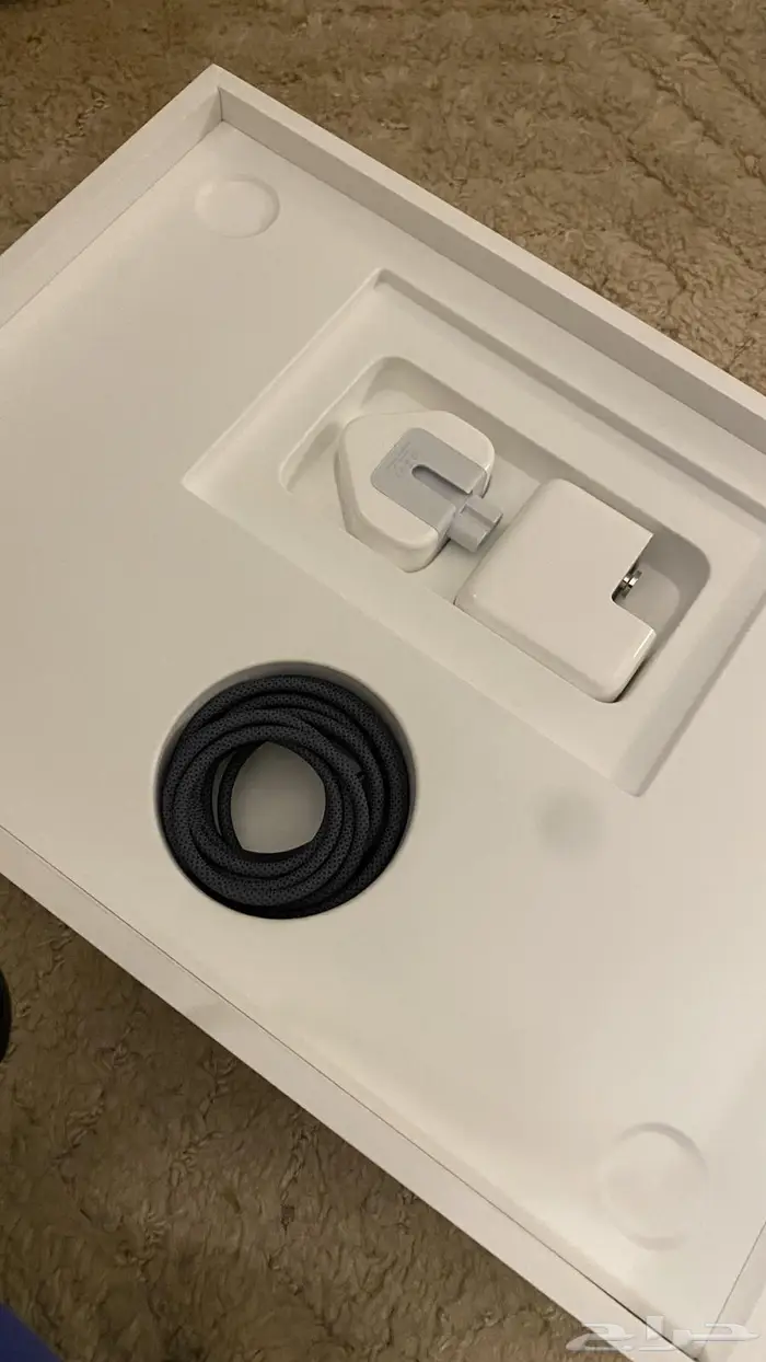 ماك بوك M2 اللون سماء الليل 256gb إنش 13 3