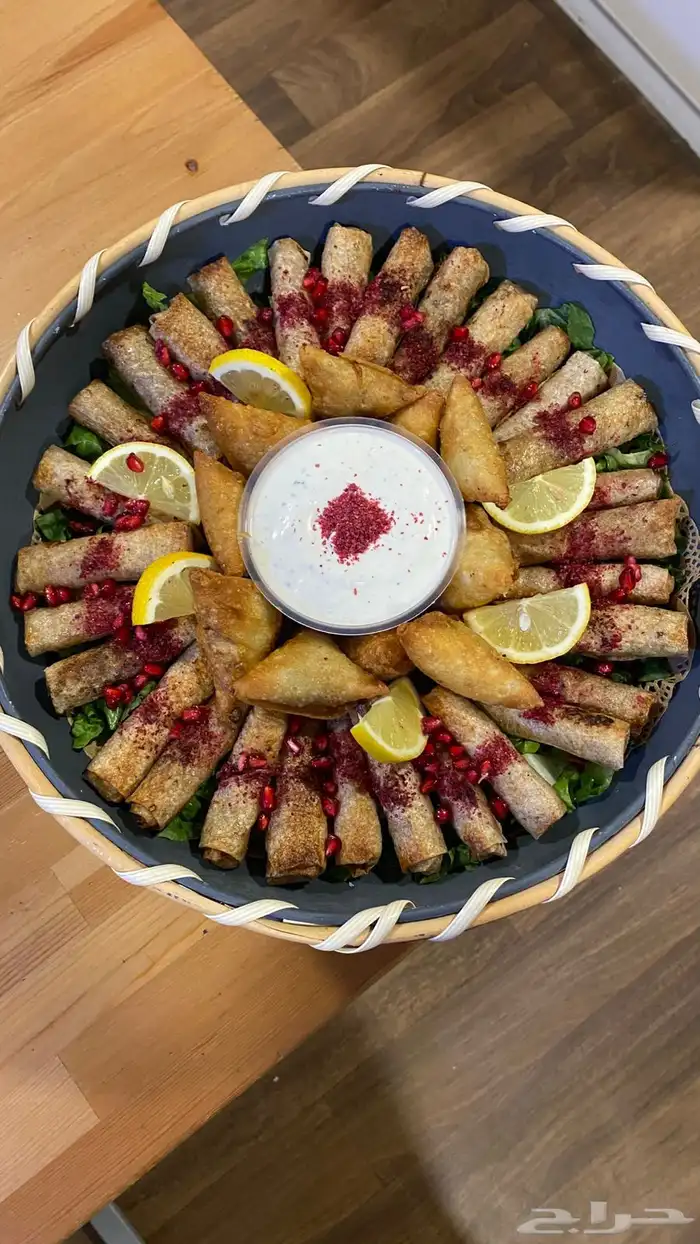 سمبوسة ومفرزنات الطعم المثالي  لحم . دجاج. خضار. جبن 30