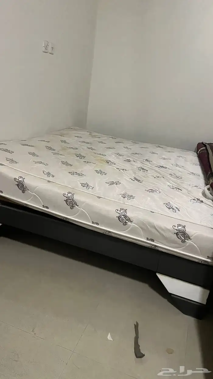 ادوات كهربائيه واثاث واجهزه الكترونيه 8