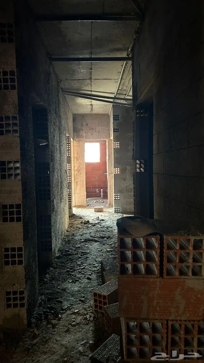 للبيع شقتين 4 غرف 3 غرف جدة الريان 9