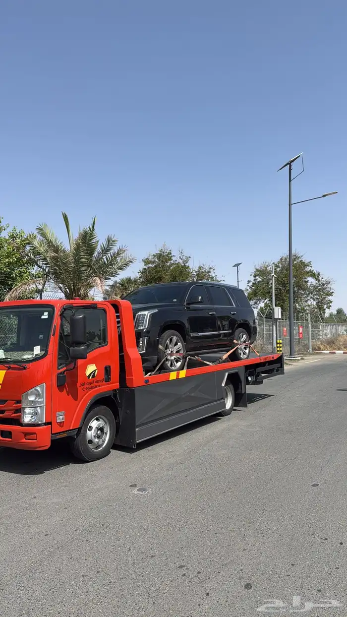 سطحه في الرياض ومحرك لطائف 0