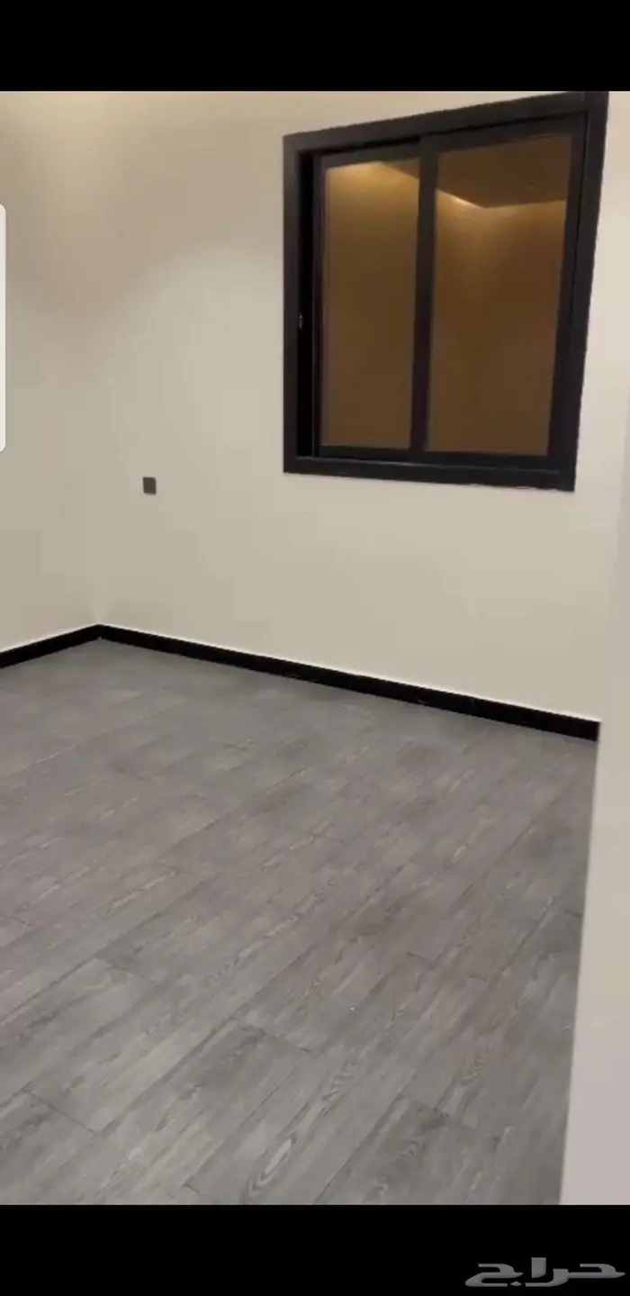 شقة جديدة للإيجار   ضاحية نمار (دور أول) 8