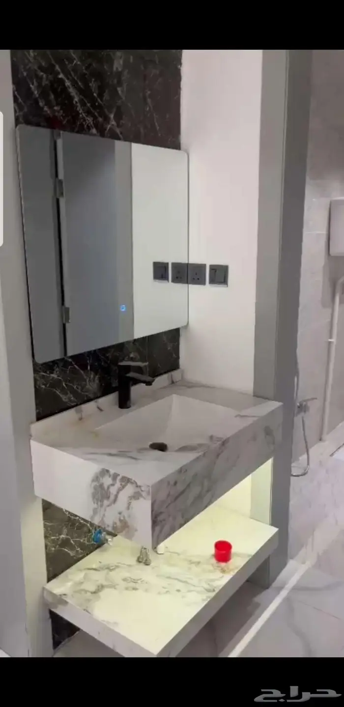 شقة جديدة للإيجار   ضاحية نمار (دور أول) 4